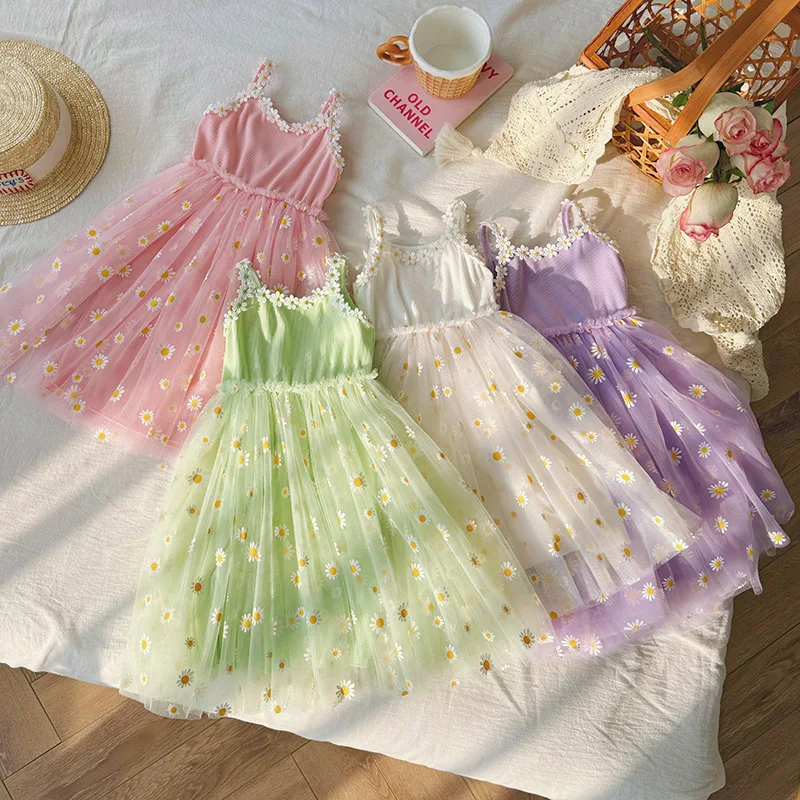 

Kid Girl Charming Tulle Dress Spaghetti Straps Flower Embellishments Fluffy Skirt Printed Cute Daisy Patterns for Children