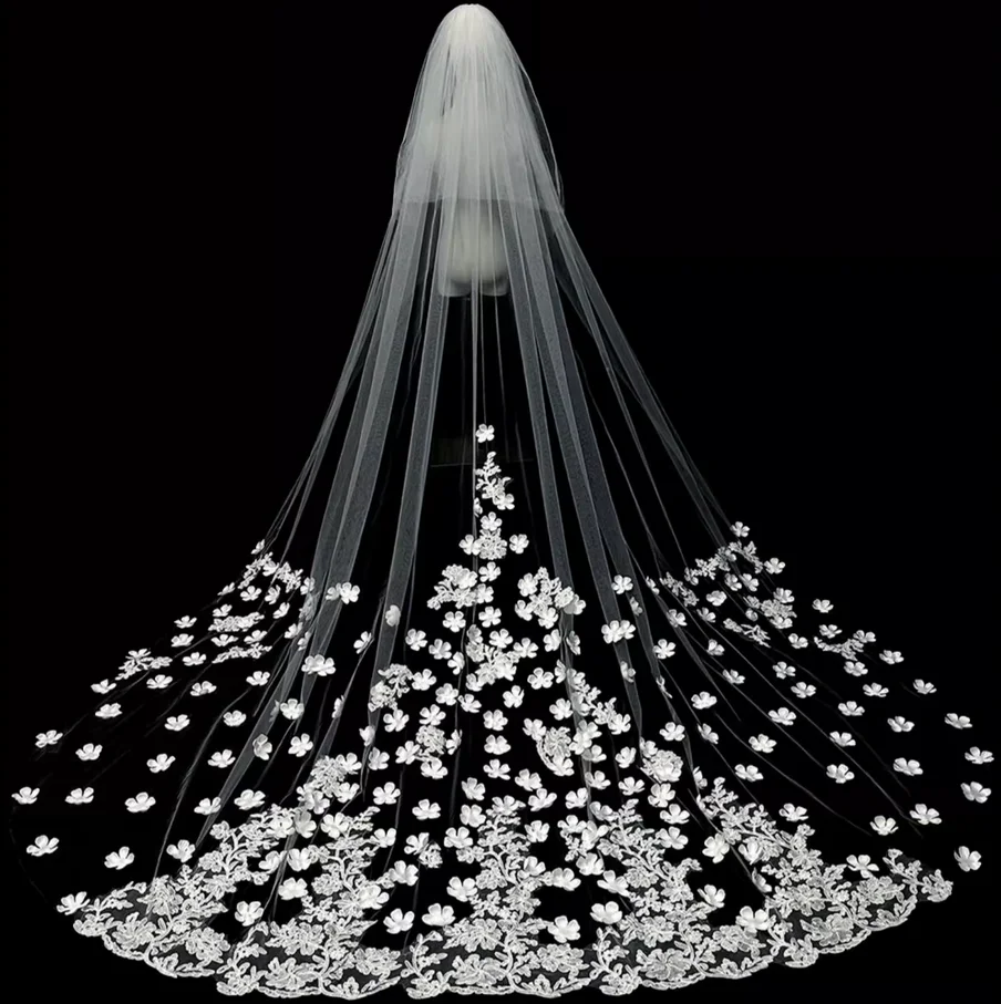 

Korean-style bridal gown, veil, and headpiece; super ethereal, forest-themed wedding dress; 3-meter-long train petal veil; photo