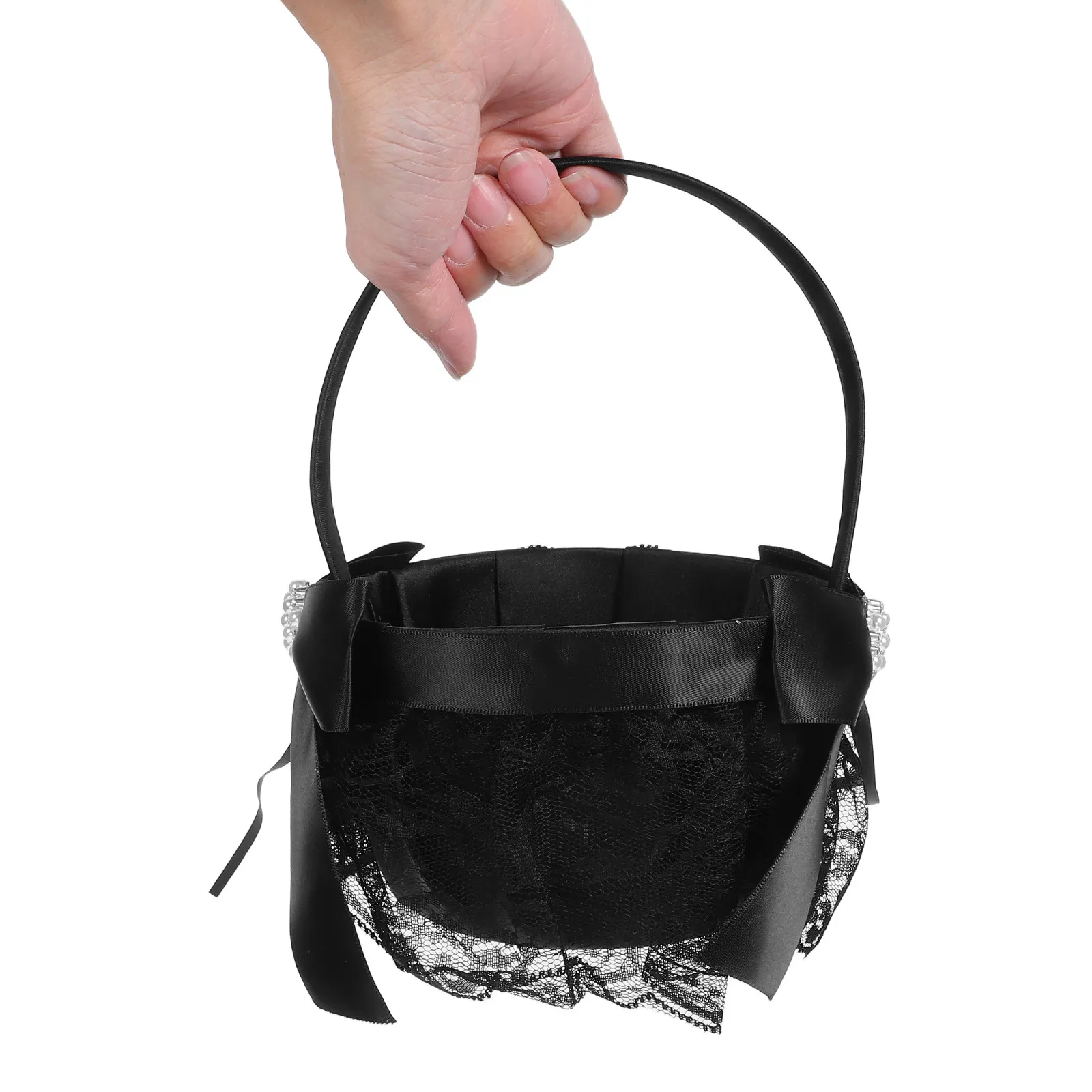 

Black Small Flower Girl Basket Handwoven Wedding Basket Handle Romantic Floral Petal Holder Wedding Party Favor Bags