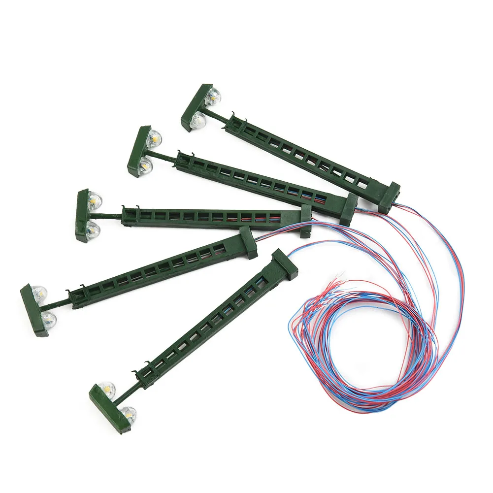 مصابيح العلامة التجارية الجديدة ضوء الصاري 3 فولت تيار مستمر أو تيار متردد عمر 14 + أمبير: ارتفاع 20 مللي أمبير: 68 مم مقياس معدني: 1: 87 مع مصابيح LED لمقياس N