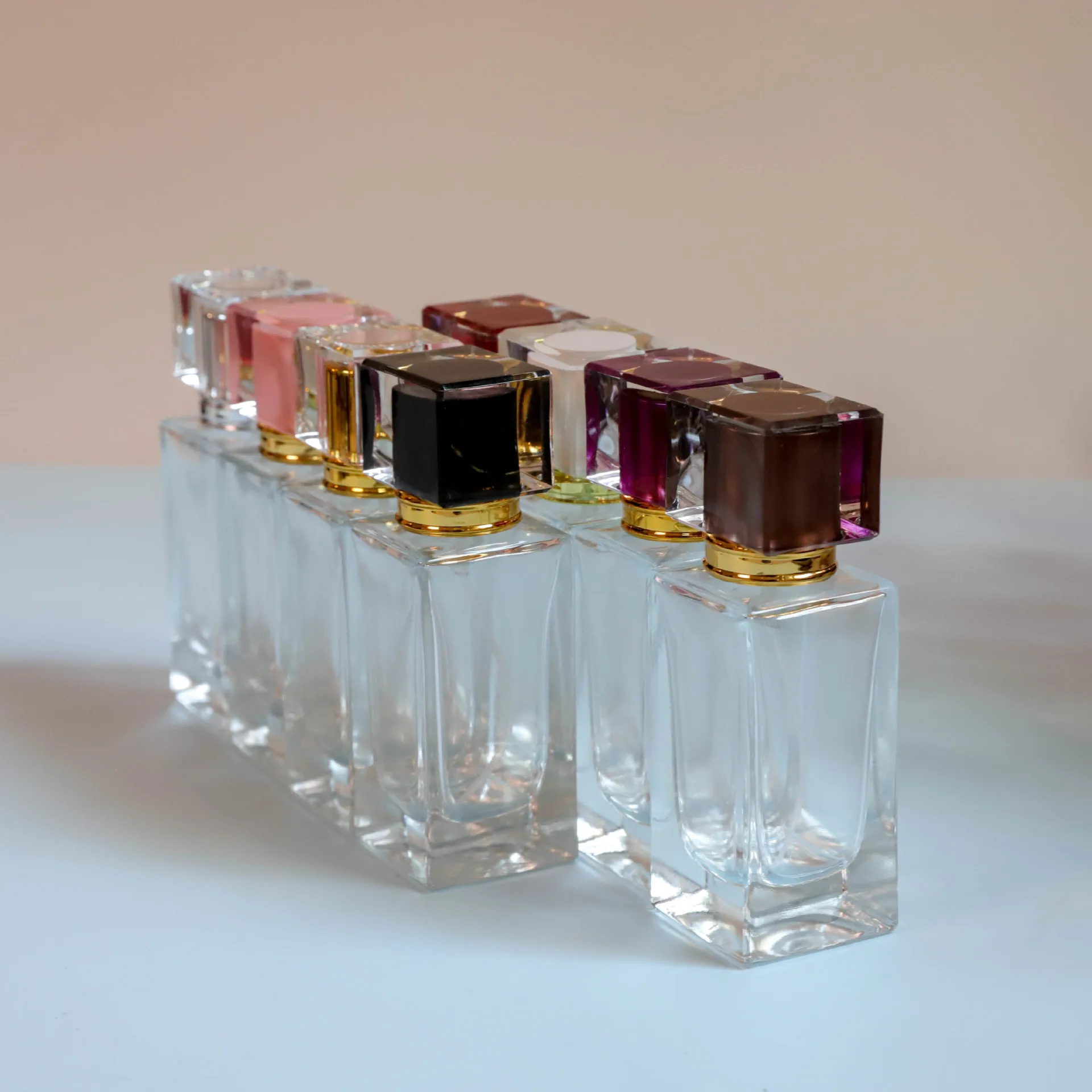 Premium Refillable Perfume Bottle Glass Transparent Empty Spray Bottle 50ml Portable Large Capacity Travel Cosmetics Bottle