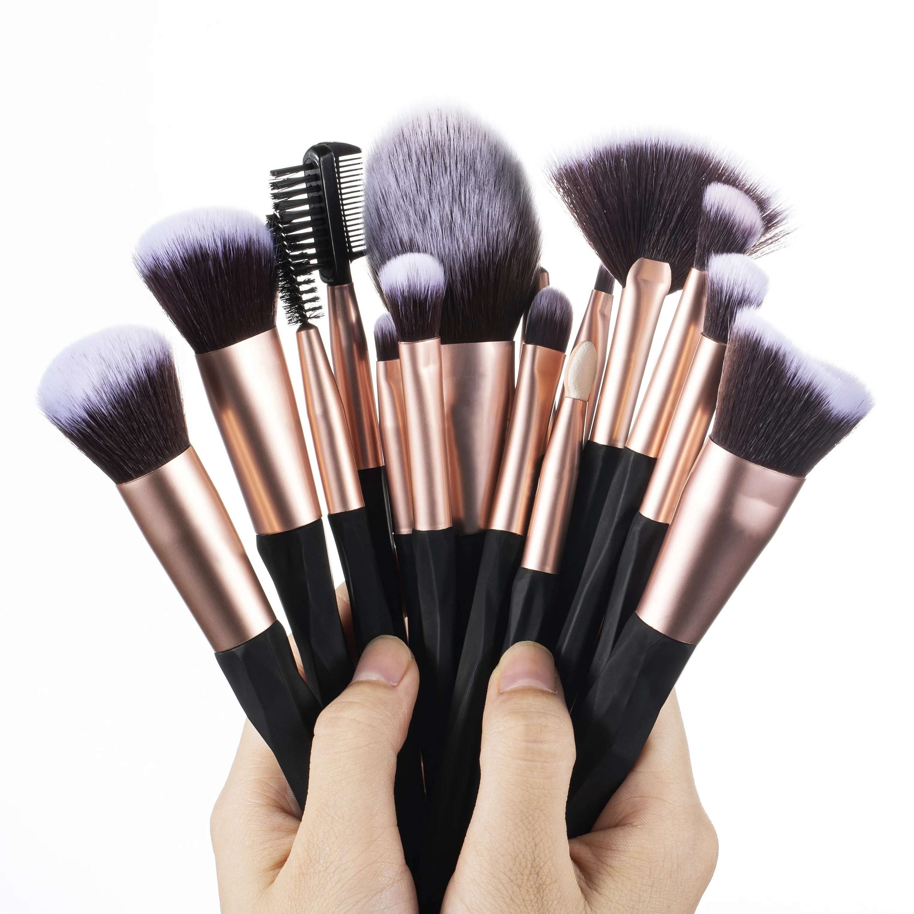 

Black makeup brushs Loose brush blush brush foundation brush eyeshadow eyeliner brush full set of professional makeup tools