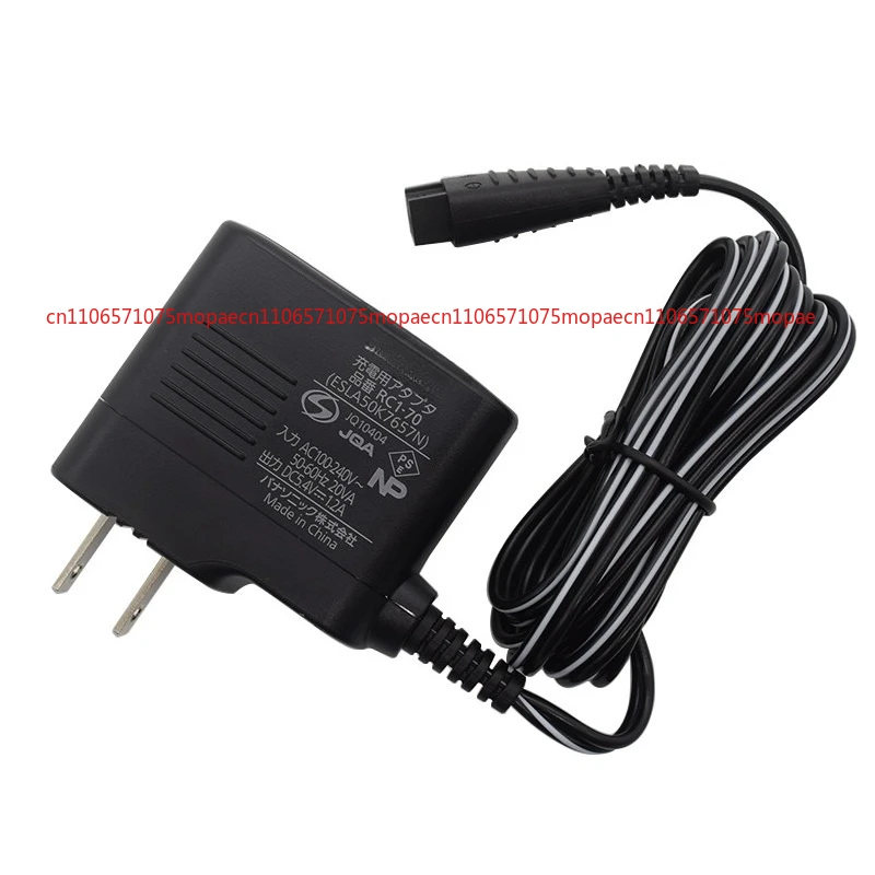 

Используется для бритвы Panasonic RC1-70, зарядный кабель, шнур питания зарядного устройства