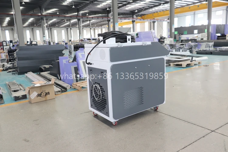 Maxcool 1500W 2000W 3000W Paint Cleaner Continuous Laser Cleaning Rust Removal Fiber Laser Cleaning Machine