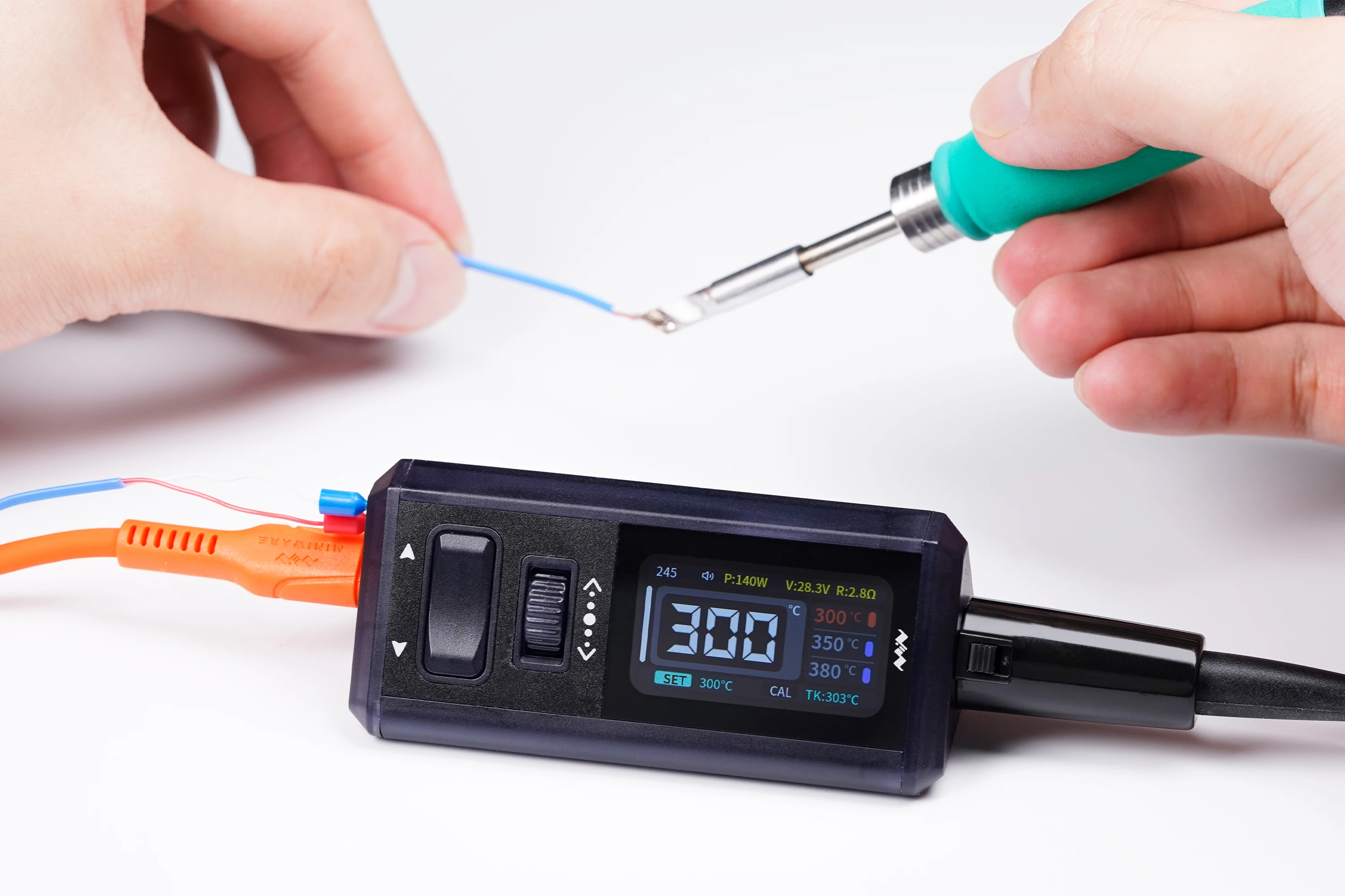 

MINIWARE TS1M Mini Soldering Station PD 3.1 28V 200W Compatible with T245/210 Handle and C210 Portable Digital Soldering Iron