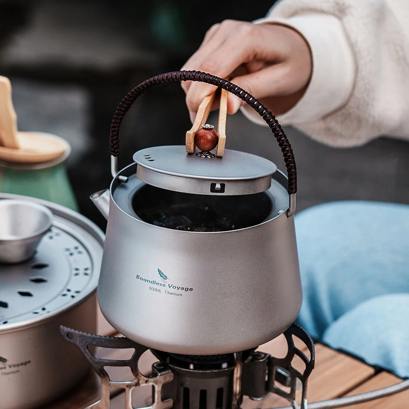 

Boundless Voyage-Titanium Kettle with Anti-scalding Handle Lid, Outdoor Camping Tableware, Tea Coffee Pot Picnic Equipment 800ml