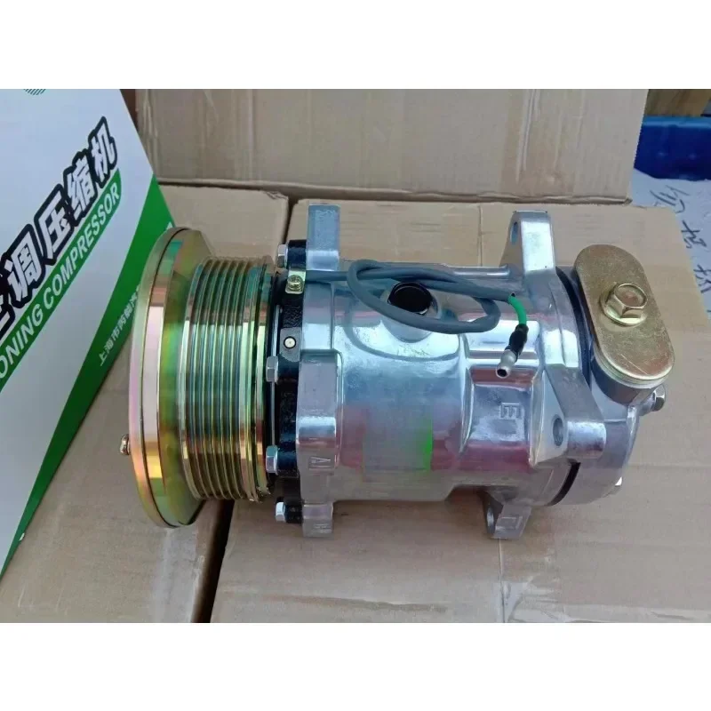 Hot SalesTRUCK Parts Truck Parts Air Condition Compressor