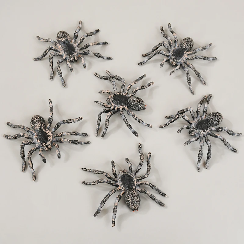 2Pcs Artificial Spider Halloween Scary Props Insect Tricky Prank Horror Frightening Toys Halloween Party Decorations Kids Gifts