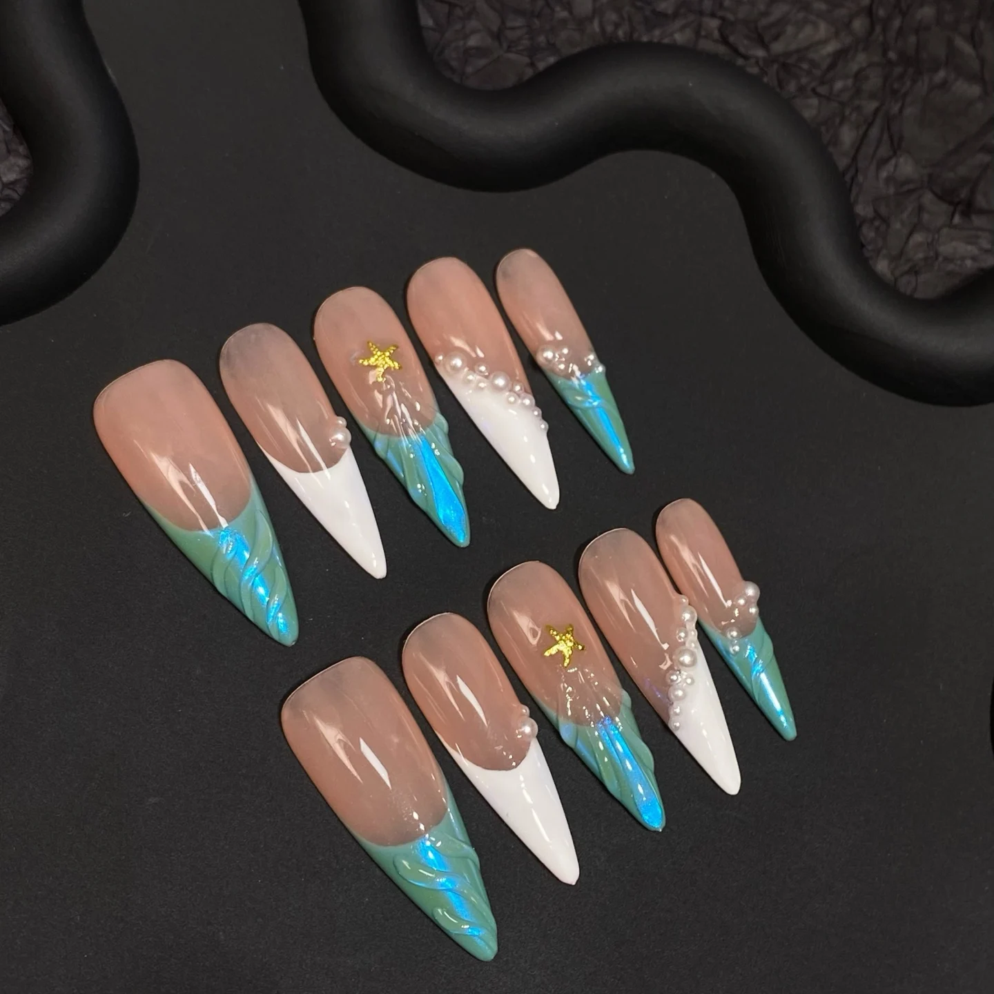 

10Pcs Handmade Fake Nails Gothic Super Long Almond Press On Nails Art Wearable Blue French False Nails Spice Girl Nail Art Sets