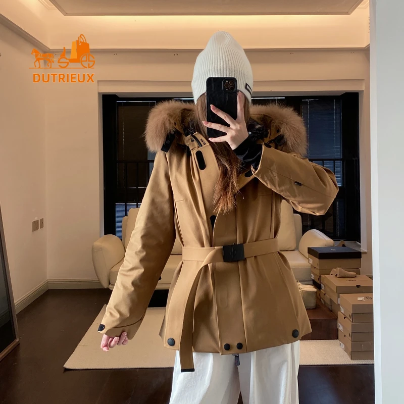 Nowa zimowa kurtka puchowa dla kobiet Luksusowe futro lisa Splicing Genuine Fur Integrated Wool 90%white Goose Down Jacket Ski Suit Coat