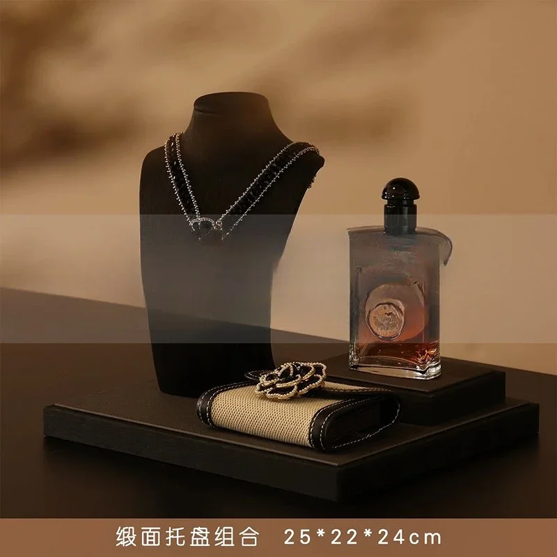 غرفة نموذجية، معطف وقبعة، غرفة نوم رئيسية، فستان، كعب عالي، زخارف، مزيج، بني، نسائي، خزانة ملابس #6