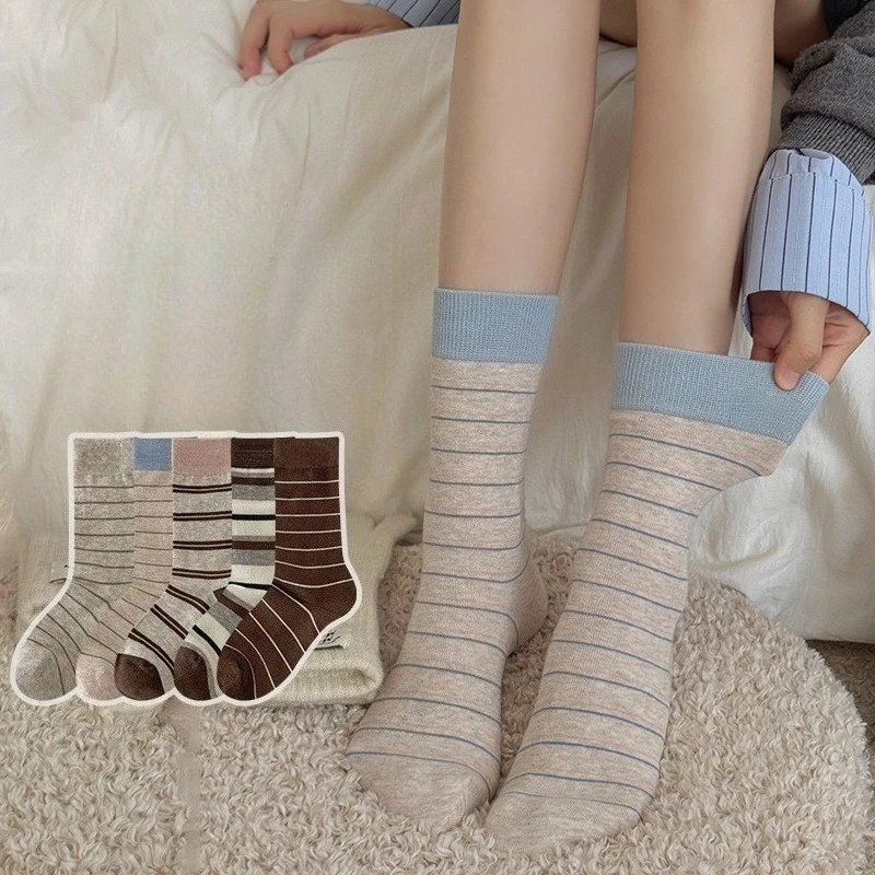 Striped Socks Women 2025 Autumn and Winter New Color Matching Middle Tube Socks College Style JK Girl Knitted Cotton Long Socks