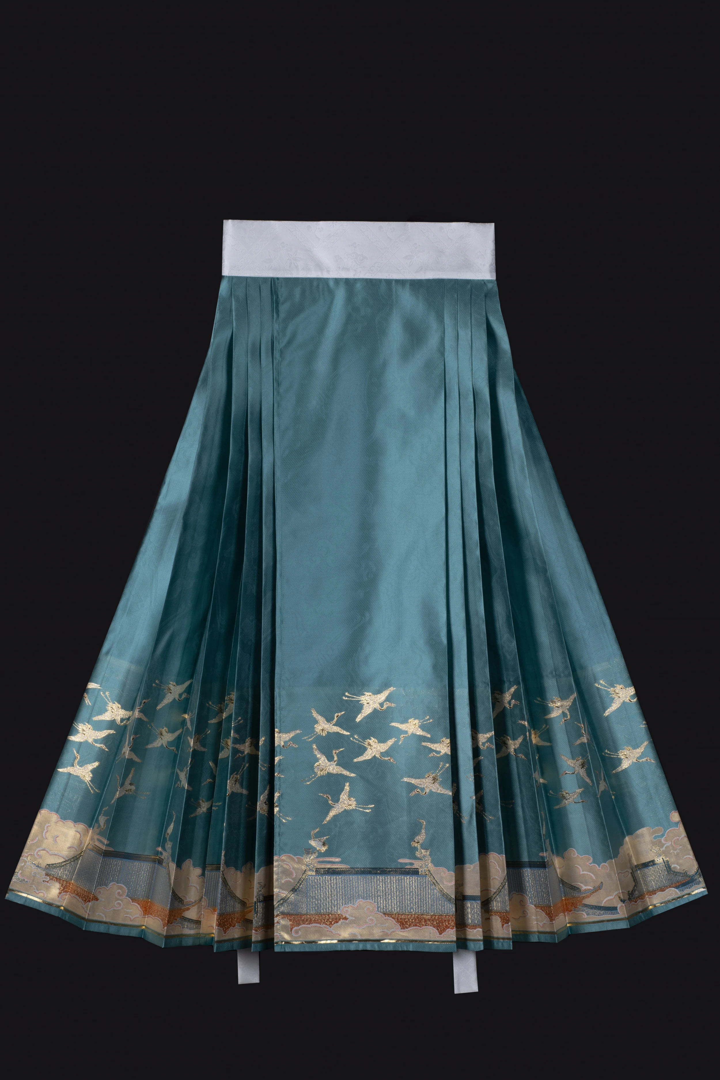 

Traditional Chinese Song Dynasty Emperor's Painting Crane Pattern Women Hanfu Dress Elegant