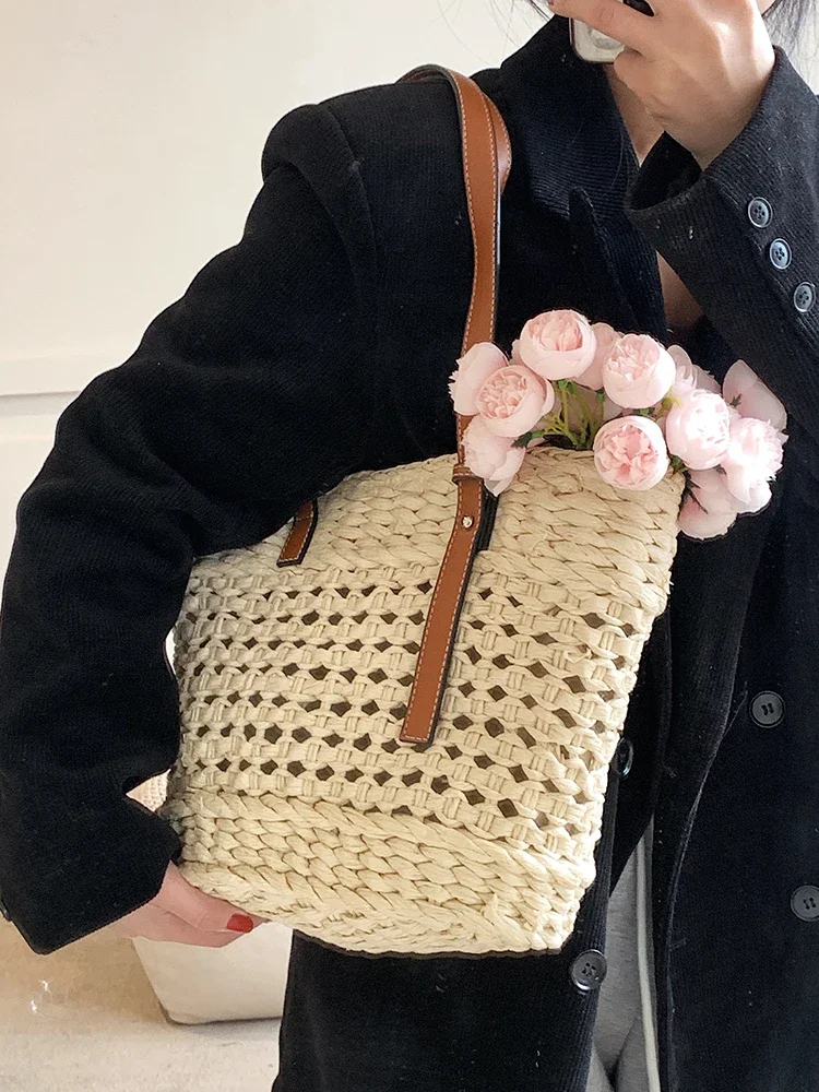 2025 Summer Handwoven Straw Beach Tote Bags for Women Vintage Hollow Out Handbag Basket Rattan Vacation Shoulder Bag