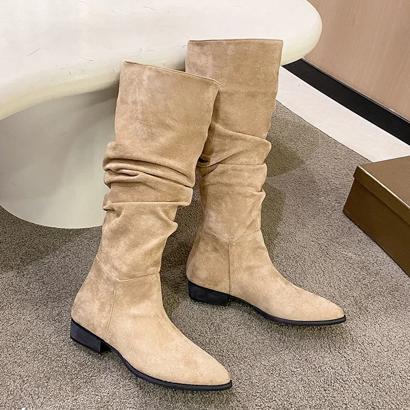 Nowe Plisowane Buty Kobiety Czarny Nude Faux Suede Flock Knee High Boot Ladies Flat Autumn Winter Dress Shoe 40 Solid Slip on Botas