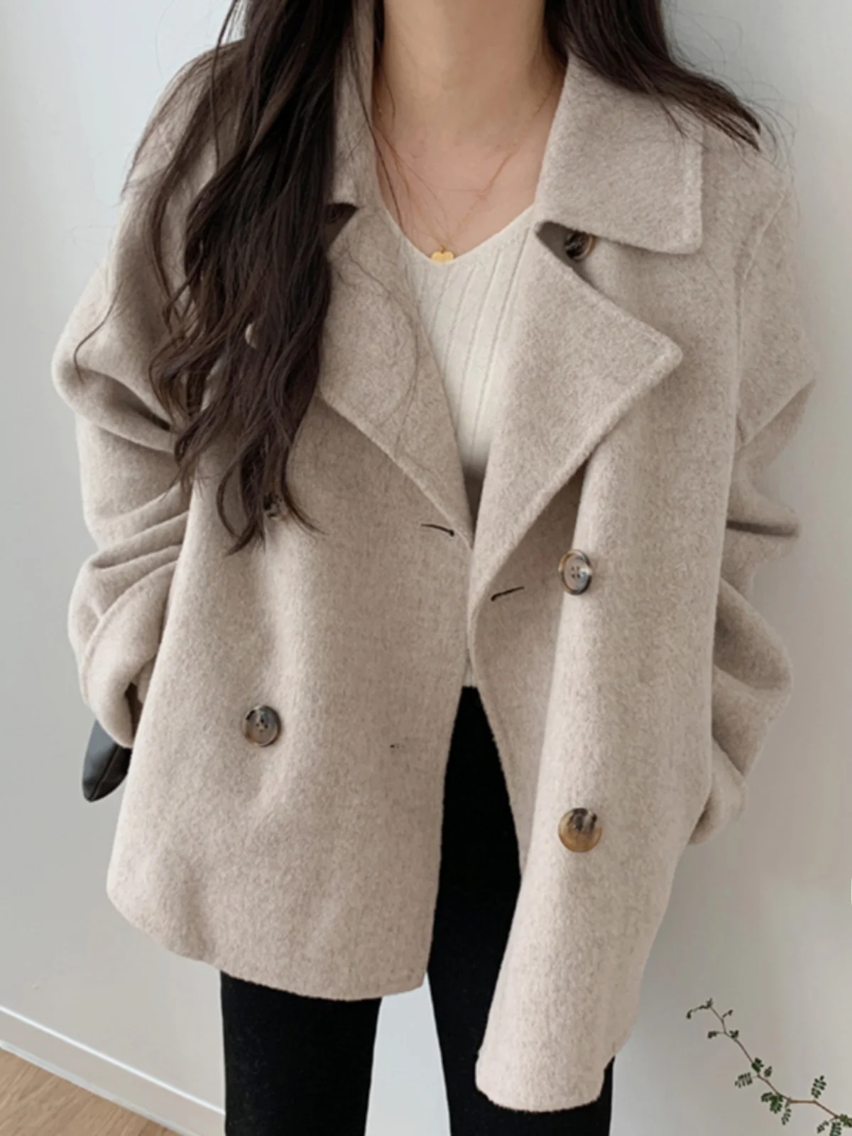 

Chic Retro Suit Collar Woolen Coat Women's ort Sle Double Button Loose Design Korean Version Commute Pure Color Autumn Coat