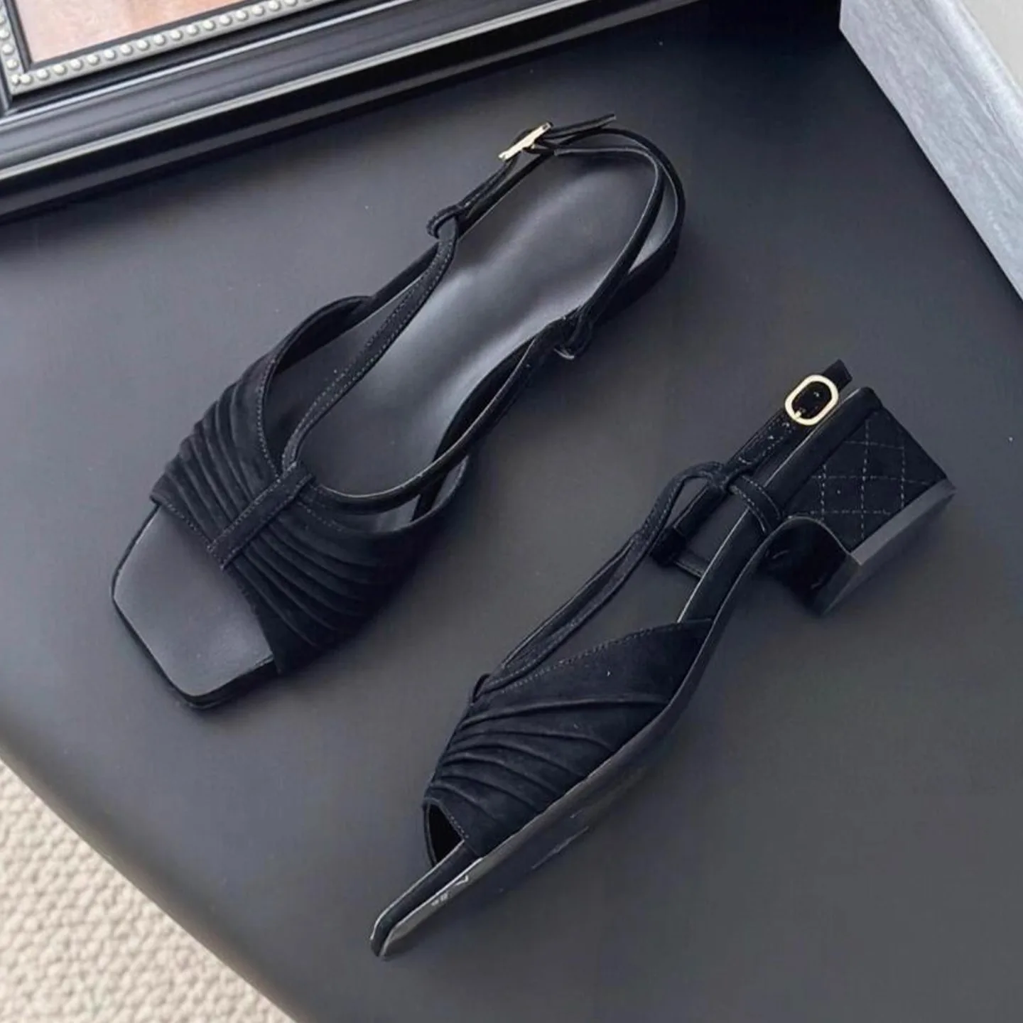 

Pleated Square Open Toe Single Strap Sandals French Style Elegant Temperament Back Buckle Thick High Heels Suede Women Shoes