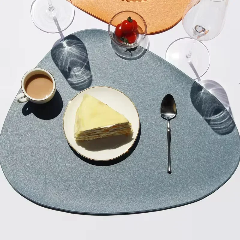 Irregular Shape PU Leather Placemats Set Oil-Proof Waterproof Dual-Sided Place Mats for Kitchen Bistro Tables Bars Coffee Shops