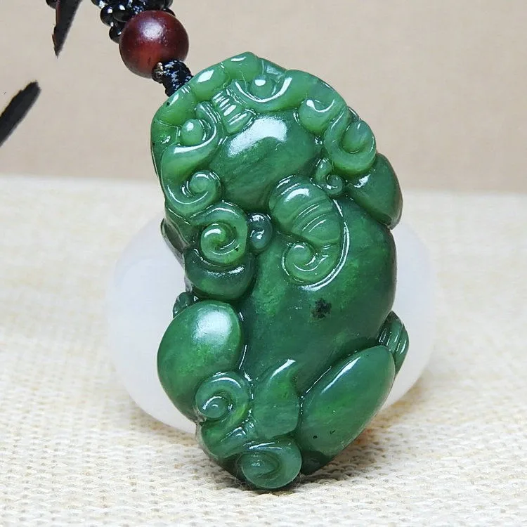 

Xinjiang Hetian Jade Jade Pendant for Men and Women Lucky Transfer Joker Pendant Jewelry