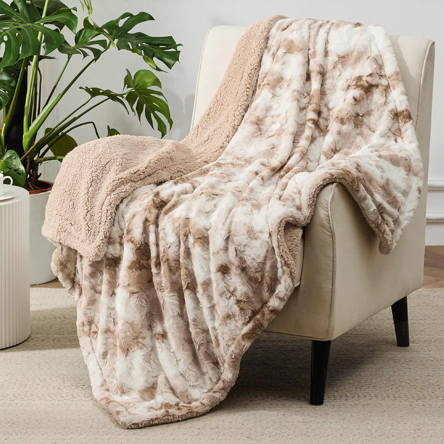 

Sherpa Blanket Twin Size - Soft, Fuzzy & Fluffy - Warm, Cozy Blanket For Couch, Sofa And Bed, Beige, 60X80 Hes