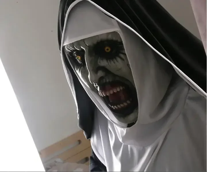 La Nun Horror Mask Cosplay Maschere spaventose in lattice con foulard Velo Cappuccio Casco integrale Costume Prop Carnevale di Halloween Vestire