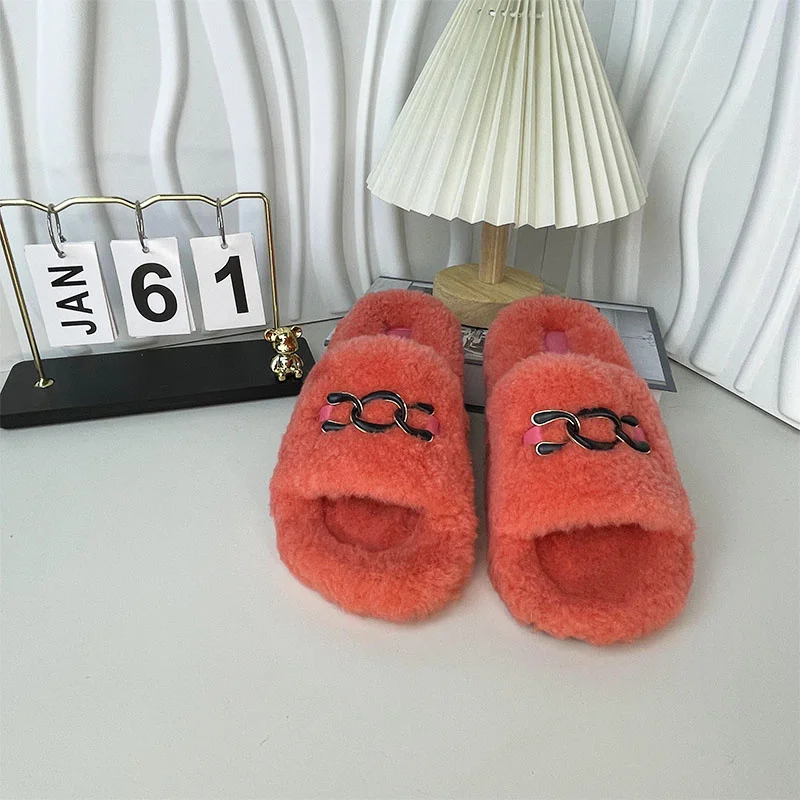 Women's New Casual Fur Slippers European Station Fashion Plush Flat Shoes Indoor Home Soft Sole Cotton Slippers