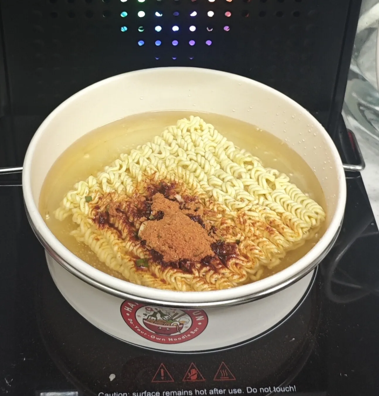 Heatable paper bowl disposable paper lunch box induction cooker boiled instant noodles dumplings Malatang hot pot takeaway