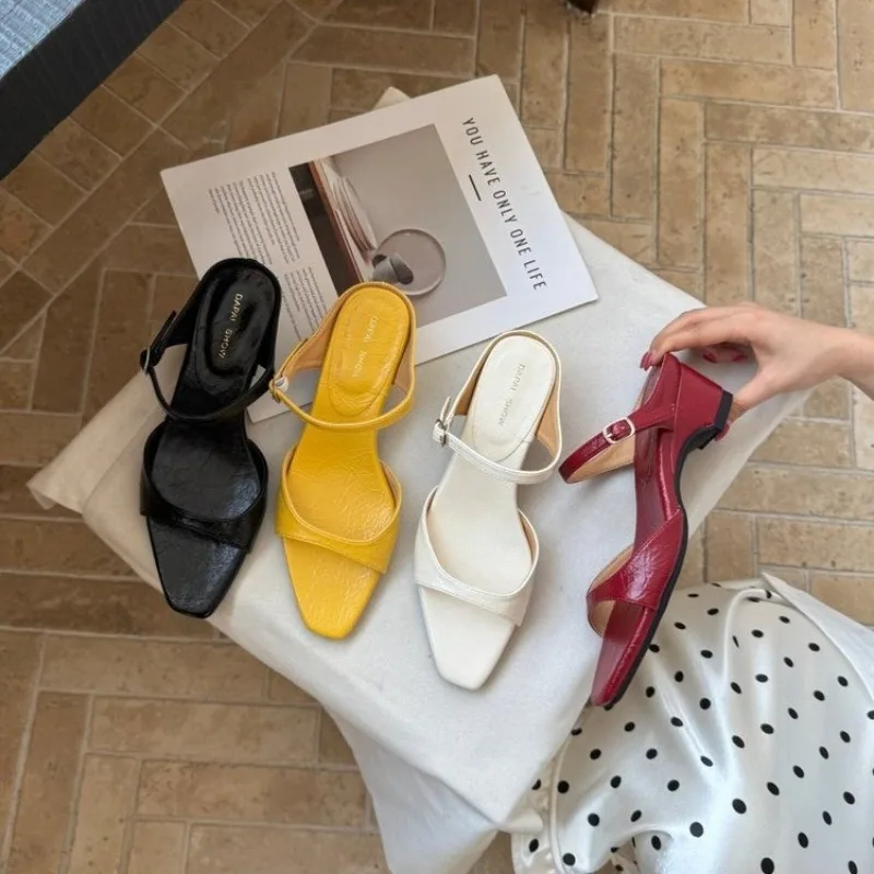 French Style Elegant Sandals Woman Fashion One-word  2026 Summer New All-match High-heeled  Outer Wear