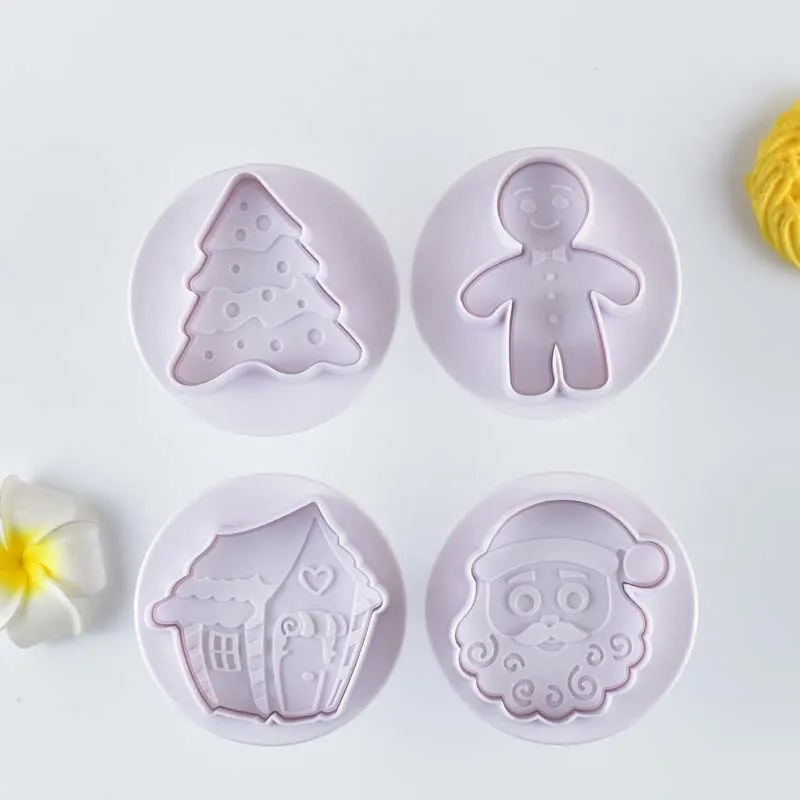 4PCS Cake Animal Cookie Cutter Set Christmas Cutters Biscuit Stamp Fondant Mould Christmas 3D Three-dimensional Biscuit Stamper