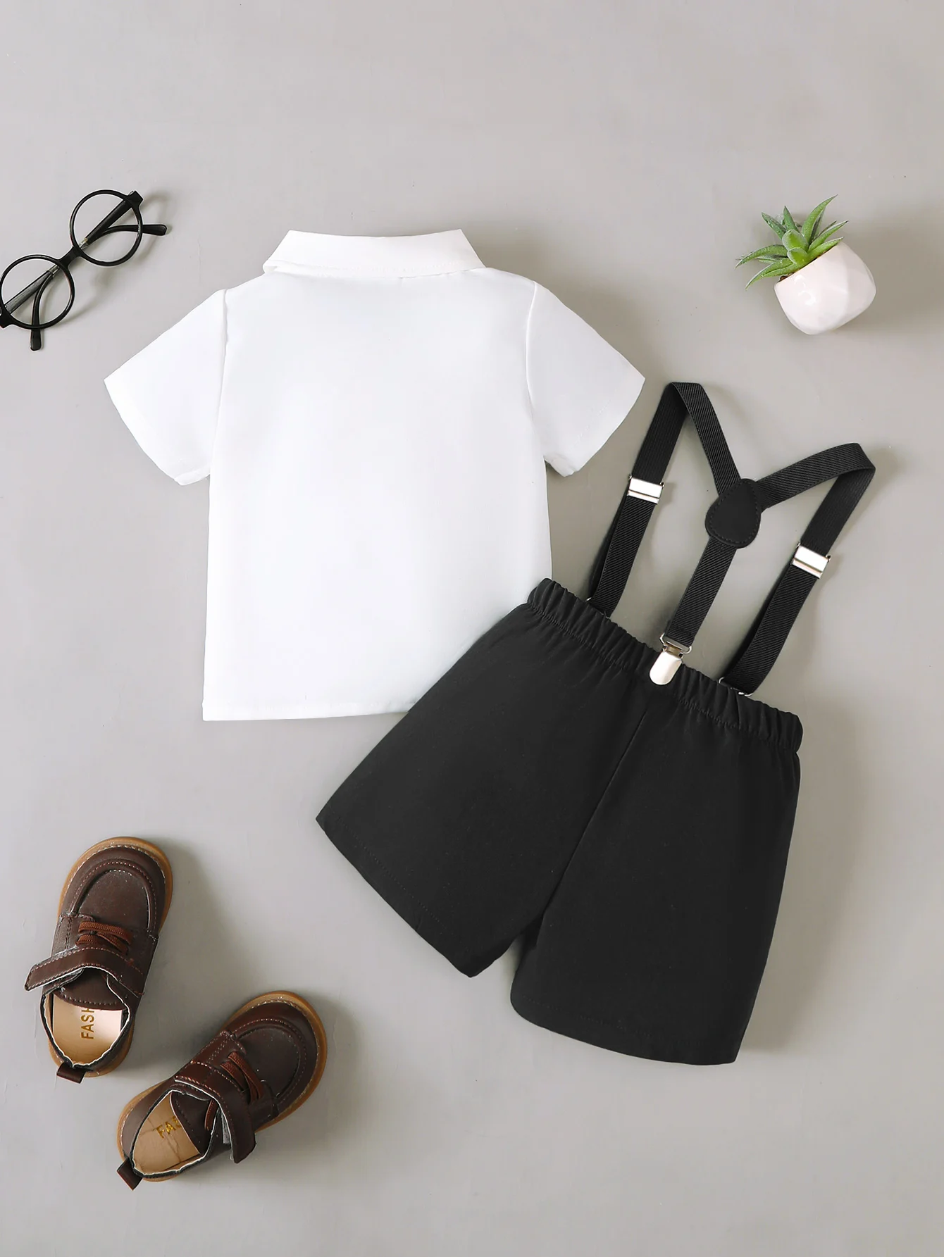 Baby Boy Set Lapel Black Bow Short Sleeve Shirt Top and Black Shorts Suitable 0-3 Year Old Baby Boy Summer Small Gentleman's Set