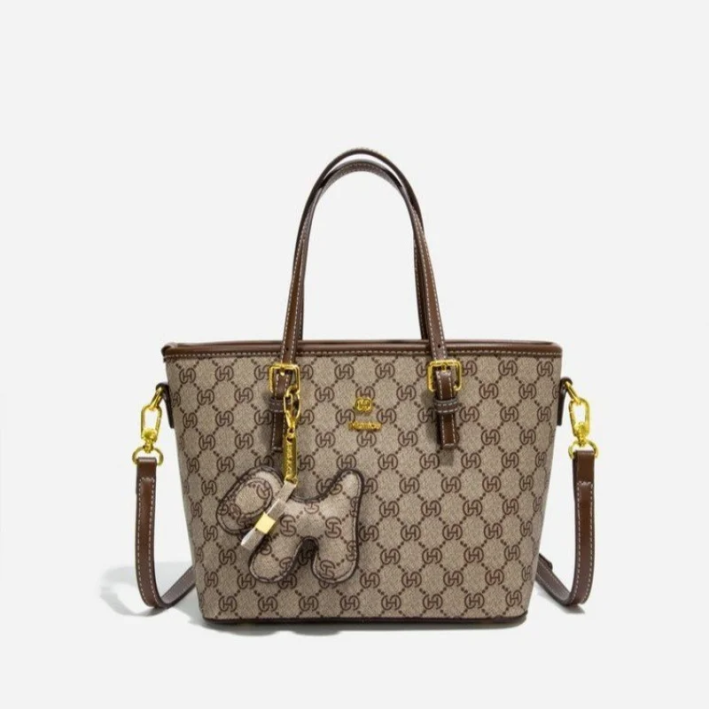 

Fashionable Elegant Commuter Bag For Women Featuring Leather And Solid Color With Unique Logo