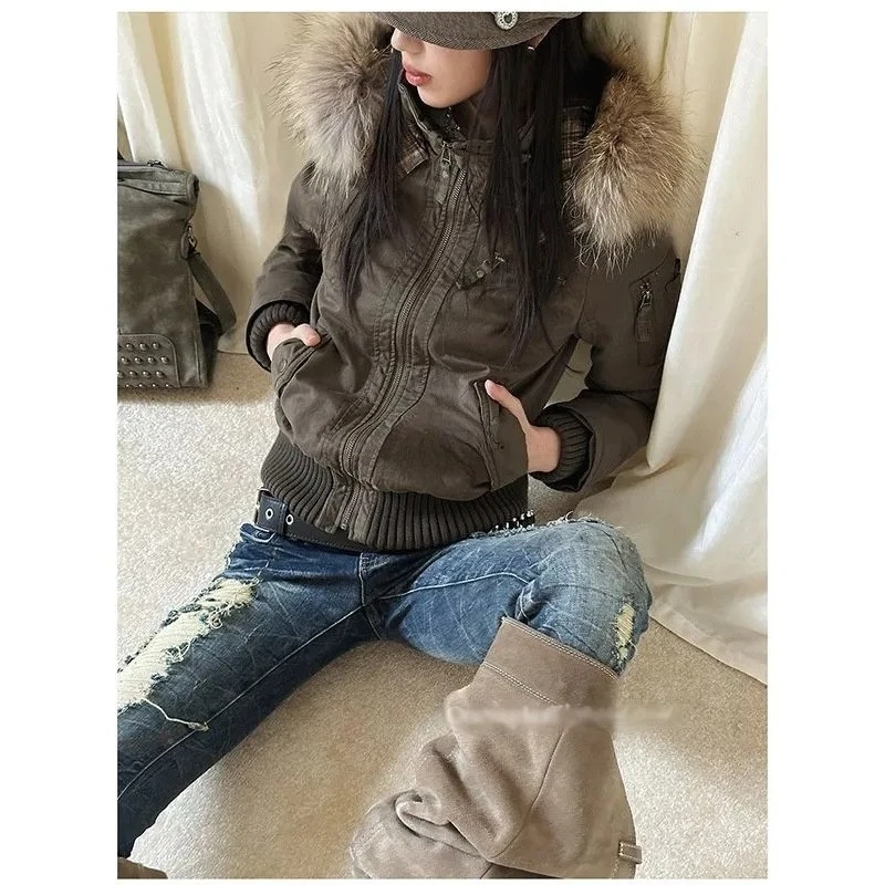 Women Retro Cargo Bomber Jacket Faux Fur Hood Plaid Lining Short Cropped Zip Up Warm Winter Streetwear Multi Pocket Outerwear