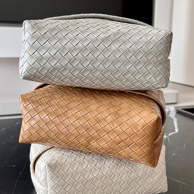 High-end Woven Embossed Leather Tissue Box, Luxury Minimalist Open-style Paper Box for Home, Desktop and Car Use