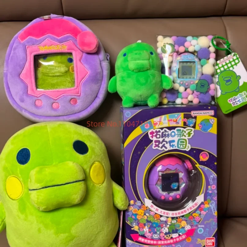 Bandai Echt Tamagotchi Memetchi Mimitchi Schattige Knuffel Hanger Elektronische Huisdier Machine-Stijl Opbergtas Oortelefoon Speelgoed Geschenken