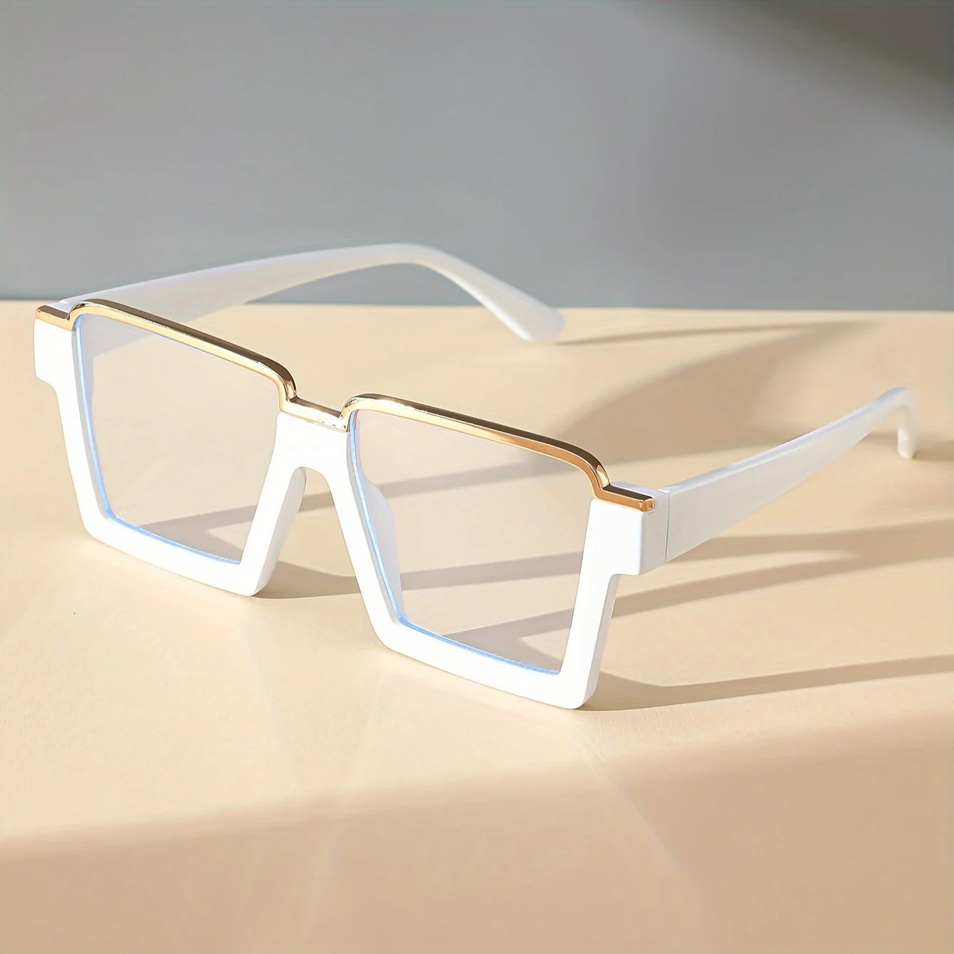 แว่นตาแฟชั่นกล่องสไตล์ Y2K เหมาะสําหรับงานปาร์ตี้ วันหยุด และอุปกรณ์ประกอบฉากภาพถ่าย |   วัสดุพีซีที่ทนทาน