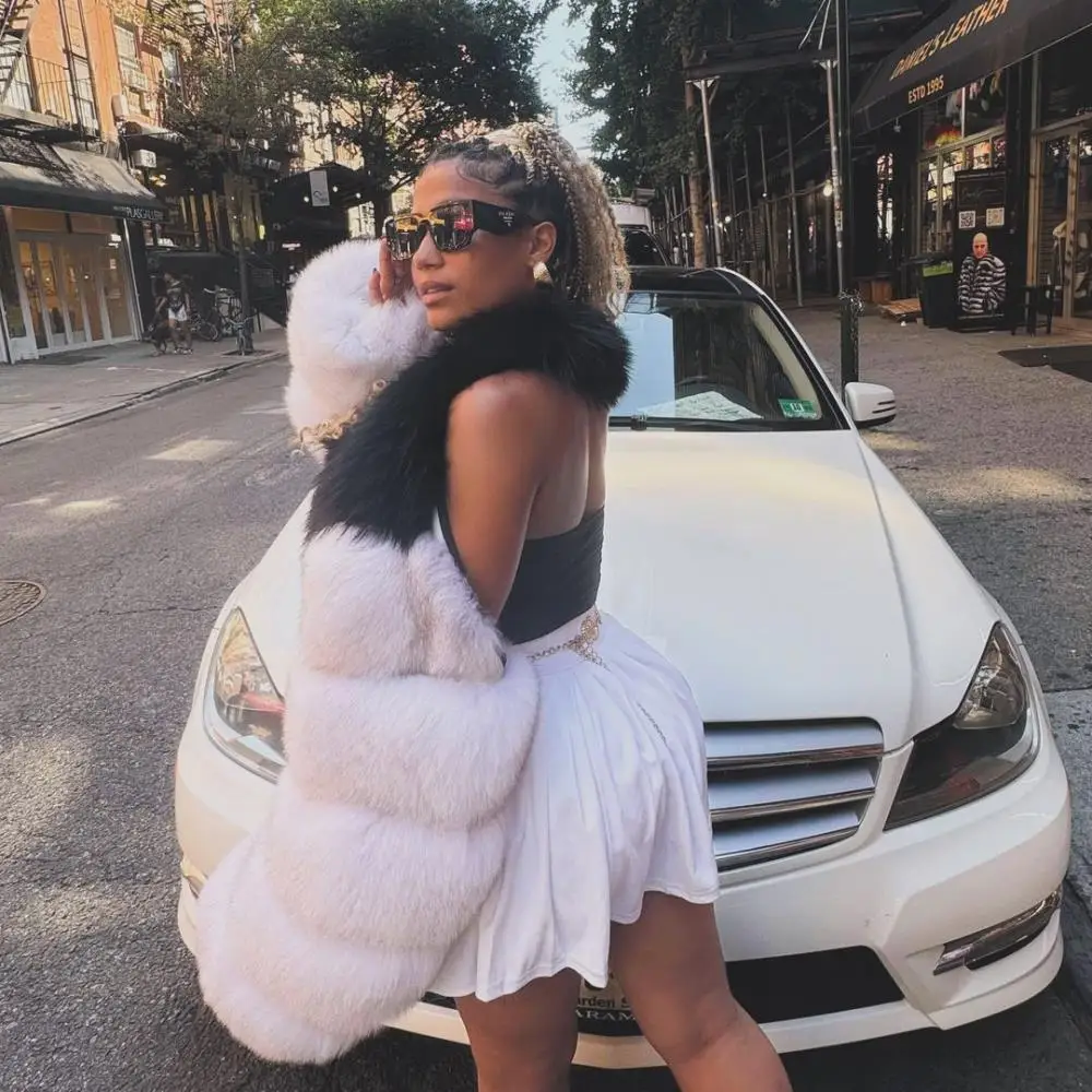 Fashion Short V-Neck Natural Fox Fur Coats For Women Winter Luxury Color Stitching Real Fox Fur Jacket Woman Outwear Fur Coat