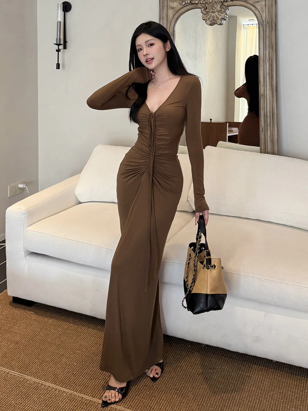 

Women's Brown Bodycon Mermaid Skirt Deep V-neck Drawstring Waist-fit Hip-hugging Skirt Design Autumn Long One-piece Dress Gown