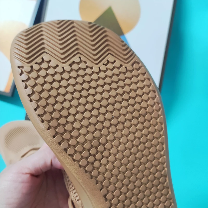 Chaussures de sport minimalistes à bout large pour hommes, chaussures de randonnée respirantes et confortables, noires, pour Fitness, course à pied, pour femmes