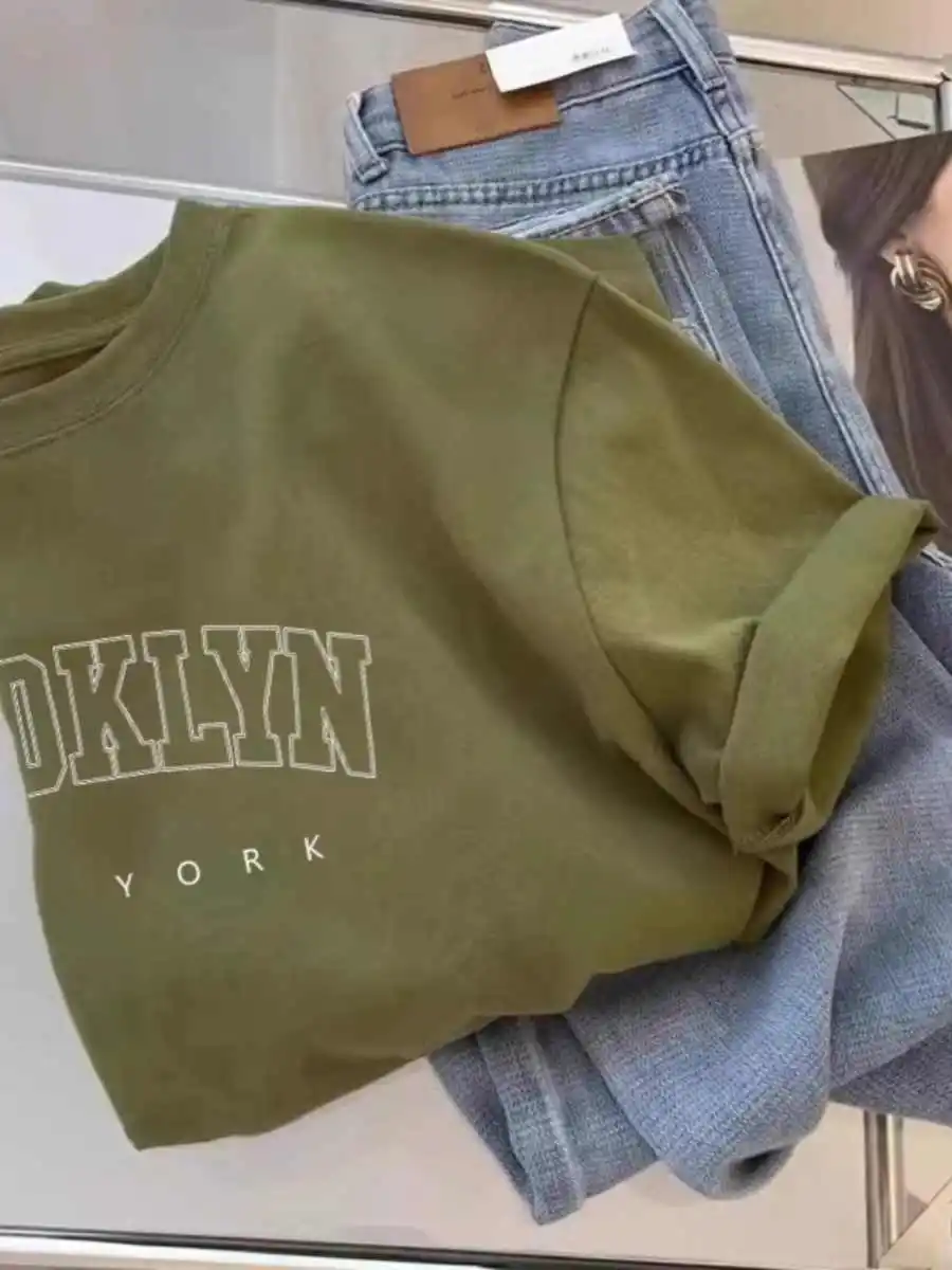 ฤดูร้อนรูปแบบตัวอักษร Lady's เสื้อยืดขนาดใหญ่รอบคอทั้งหมดตรงกับสีทึบหลวมสบายๆแขนสั้น