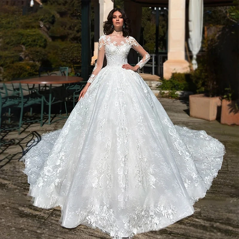 

Glamorous Wedding Dress Embroidered Lace On Net With Princess Ballgown Full Sleeve Boat Neck Bridal Dress Chic Vestido De Novia