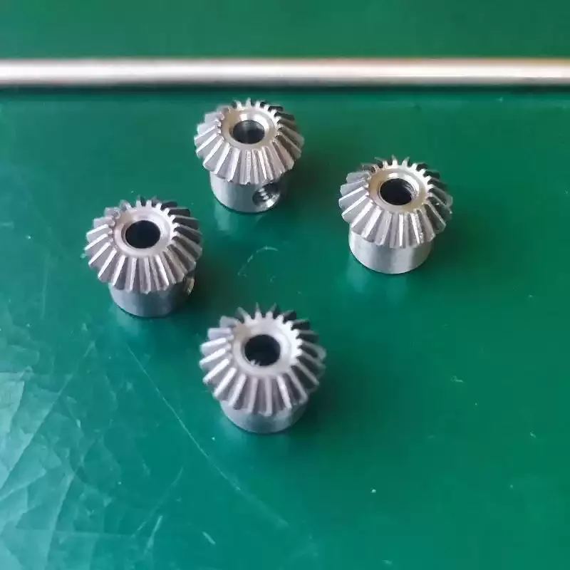 1pcs inner 3mm 0.5 Module 20 Teeth Carbon Steel Straight Bevel Gears,90 Degree Right Angle 1:1 Ratio Drive Precision gear