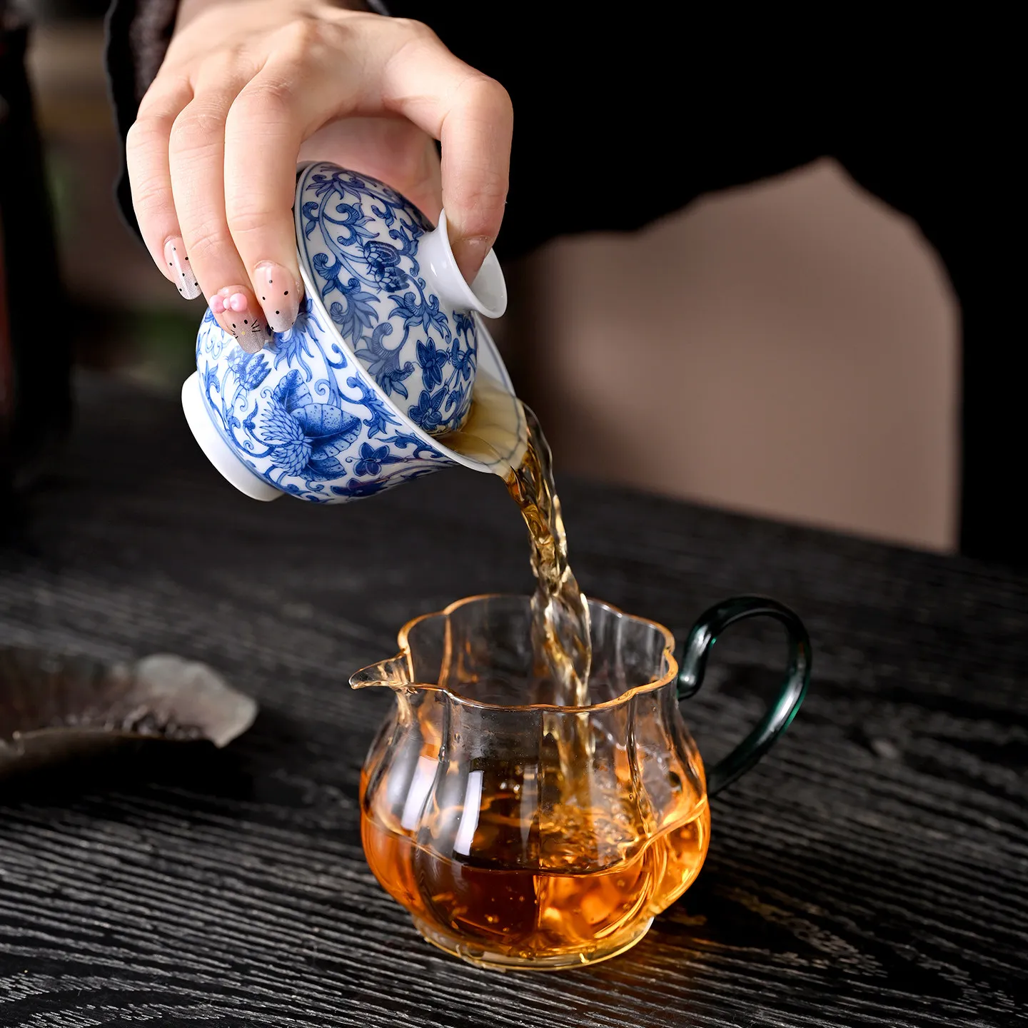 High-End Jingdezhen Blue and White Flower Passion Rock Tea Gaiwan Non-Scald Brewing Bowl Household Ceramic Cup Small Size