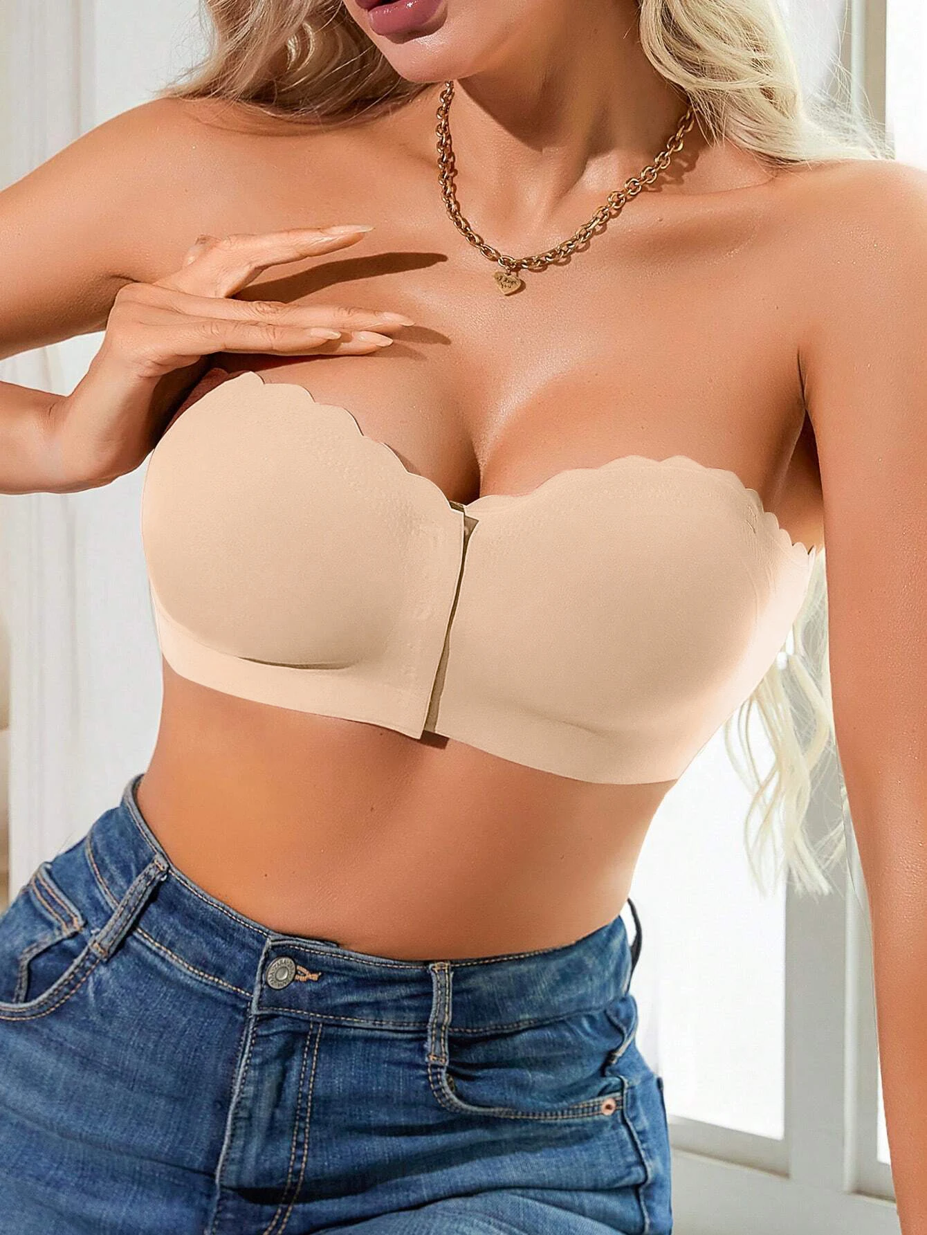 Wireless Unlined Bra Front Closure Everyday Seamless Bra Non Padded Bra with Clear Straps nipple covers Bra for Women Plus Size