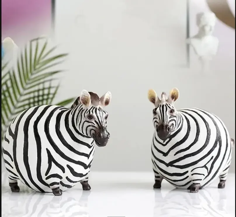 

Cartoon Animal Resin Ornaments Zebra Statue Sculpture Home Decoration Accessories Crafts Living Room Figurine Desktop Decoration