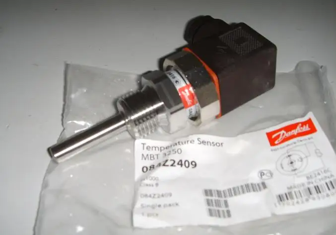 Danfoss MBT5250, 084Z8013 temperature sensor, temperature transmitter, genuine quality