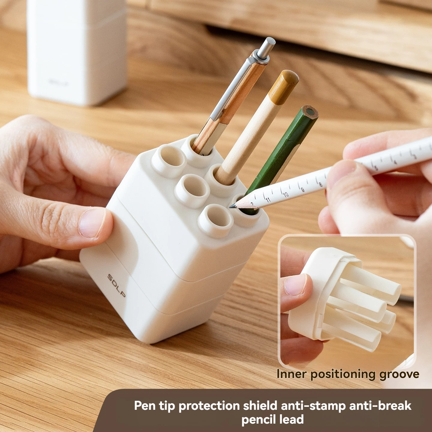 1PC Mini Pen Holder Integrated Pen Cap Pen Barrel Multi Functional Pen Cap Protective Cover Primary School Pencil Building Block