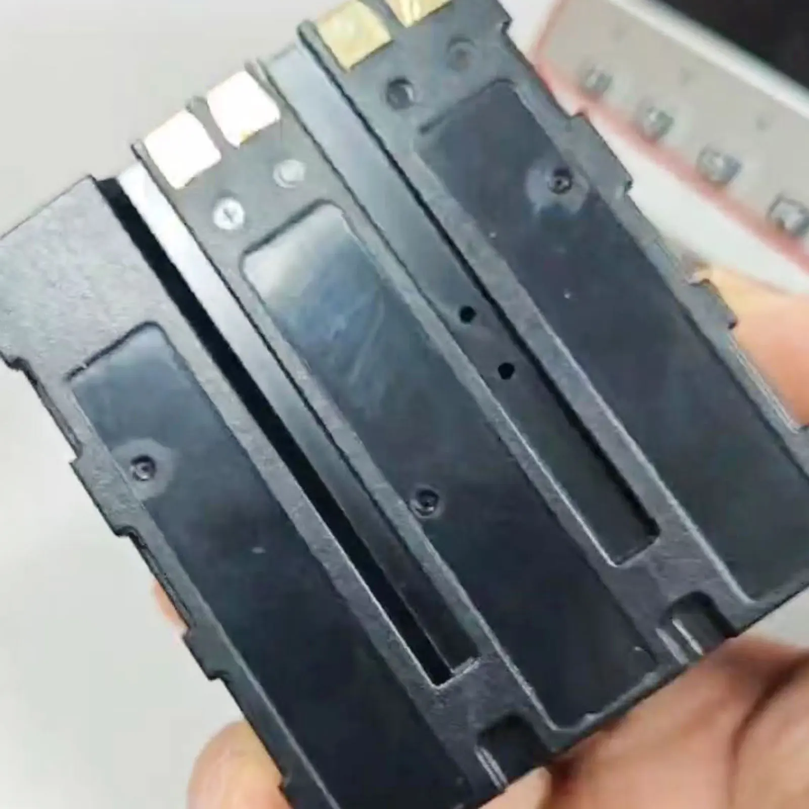 แบตเตอรี่รุ่น 954519 GEB364 สำหรับเครื่องวัดมุมแบบ Total Station ยี่ห้อ Swiss รุ่น TZ05 TZ08 TZ12 ใช้แทนแบตเตอรี่รุ่น GEB361 GEB363 แรงดัน 10.8V ความจุ 6900mAh