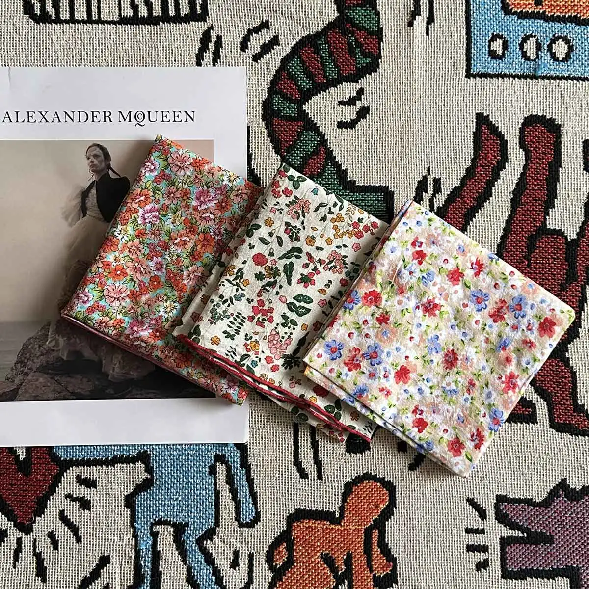 Spring and Summer New Style Women's Small Silk Scarf, Bohemian Small Square Scarf, Headscarf, European and American Versatile Floral Print Scarf 1Pc