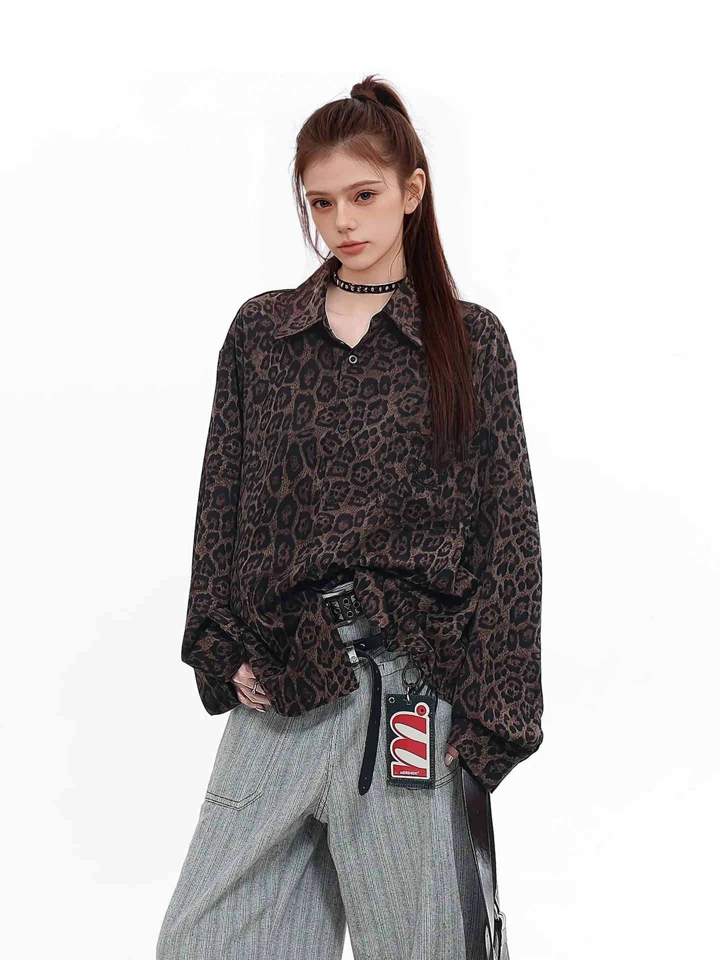 

Laid-back Leopard Print Loose Fit Shirt Unisex Vintage Style Cotton Long Sleeve Button up Casual Versatile Shirt Free Center