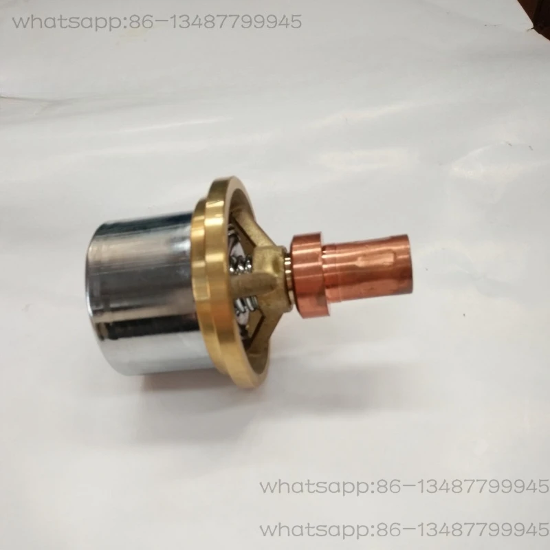 Pump truck mixer truck heavy truck CYZ516WF1 Euro three engine water pump thermostat high-quality parts